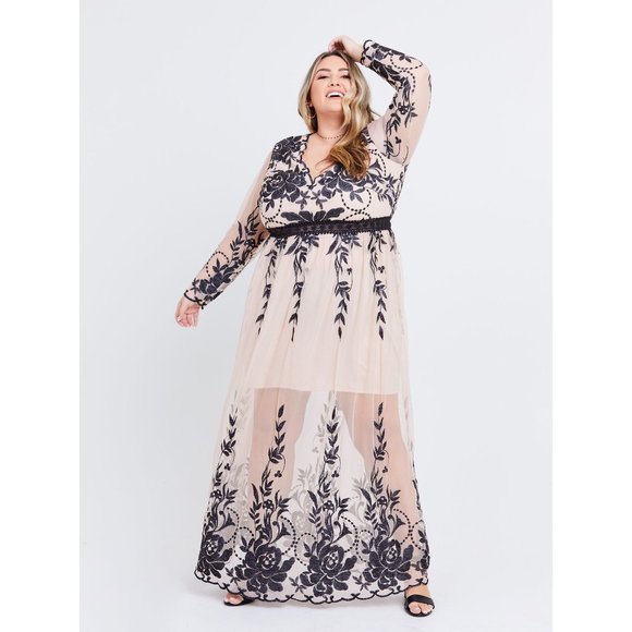 NEW | A Beautiful Soul | Lourdes Embroidered Maxi Dress | Size A or 14/16 - Picture 1 of 9